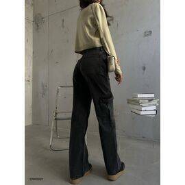 Women's Low Waist Jeans with Cargo Pockets