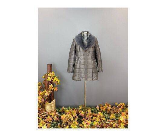 Women's Quilted Coat with Fur Collar (Kaban)