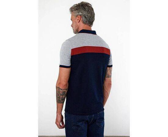 Polo Neck Short Sleeve T-Shirt with No Pockets