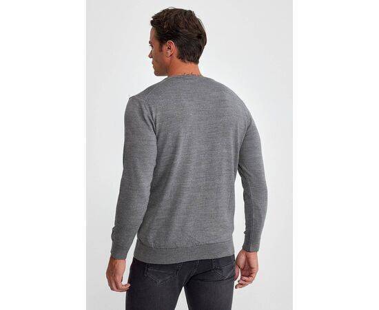 V-neck Sweater