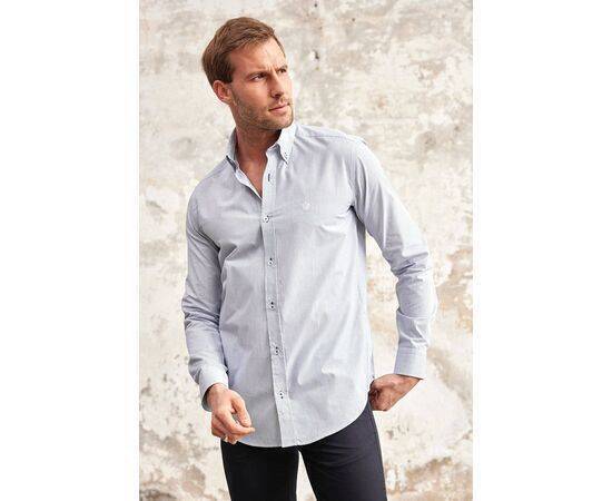 Classic Fit Long Sleeve Buttoned Collar Shirt