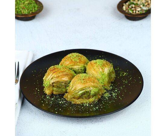 MEVLANA TURKISH MUSSEL BAKLAVA WITH PISTACHIO 1 KG