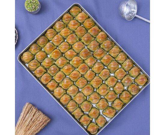 MEVLANA TURKISH MUSSEL BAKLAVA WITH PISTACHIO 1 KG