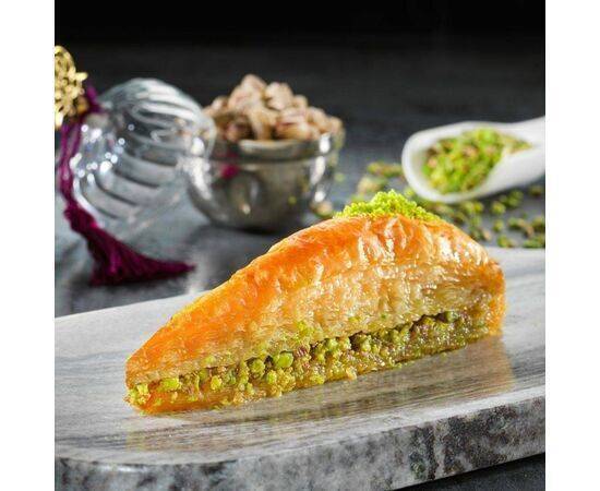 MEVLANA BAZAAR CARROT SLICED BAKLAVA 1 KG